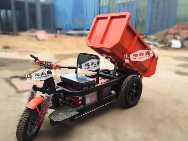 06電動(dòng)三輪工程自卸車(chē)/Uploadimg/1946055958652260352/upimage/20200618155752.JPG.jpg