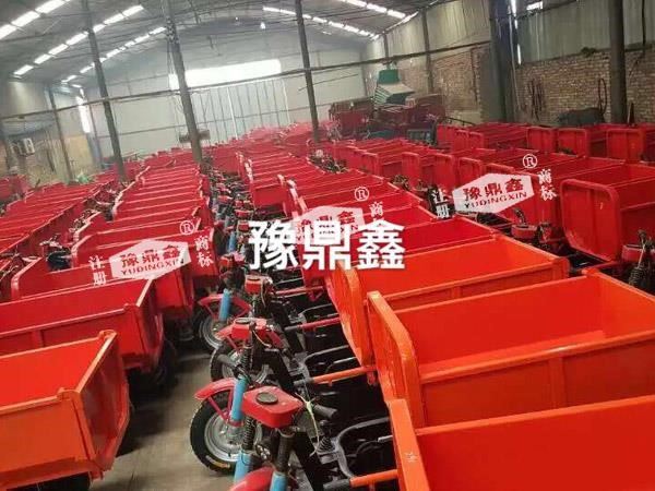 豫鼎鑫電動三輪工程自卸車/Uploadimg/1946055958652260352/upimage/20200618155153.JPG